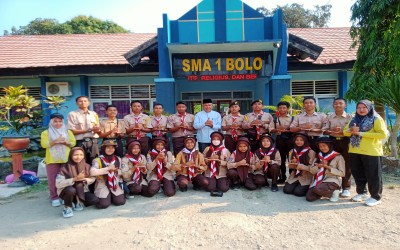 Pelepasan anggota Ekskul Pramuka SMA Negeri 1 Siak untuk mengikuti Kemah Akbar Se-Kabupaten Jakarta Pusat